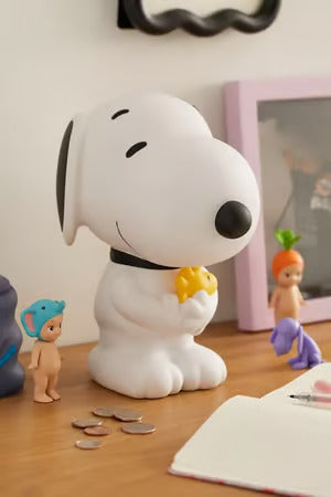 PEANUTS - TIRELIRE SNOOPY EN PVC