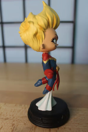 DIAMOND SELECT TOYS - MARVEL ANIMATED STYLE - CAPTAIN MARVEL STATUE 10CM