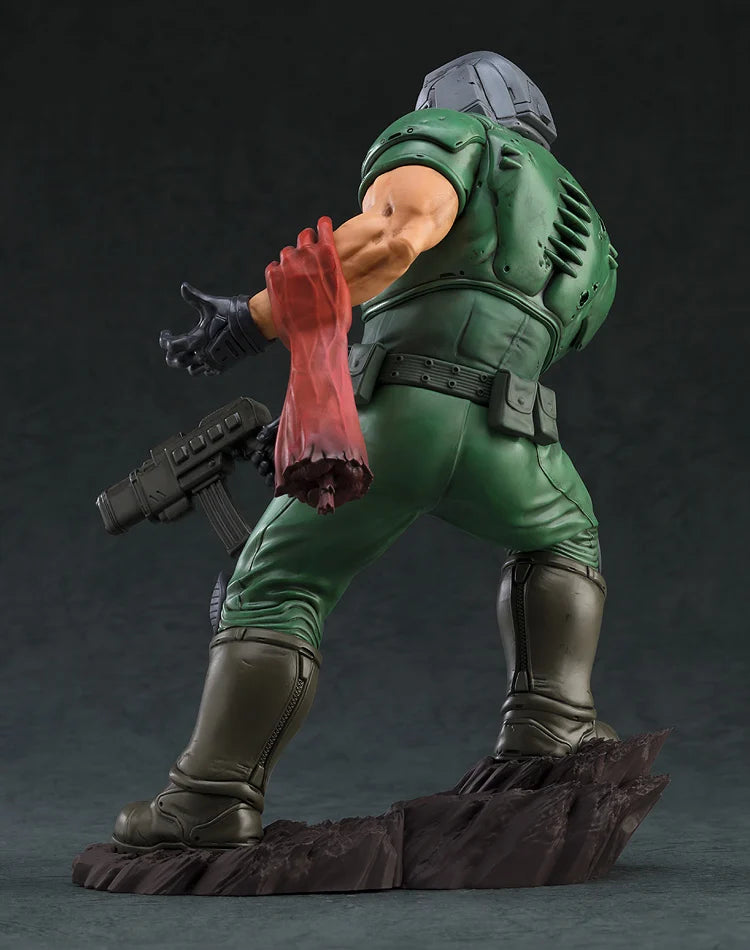 DOOM - Doom Marine - Pop Up Parade SP 20cm