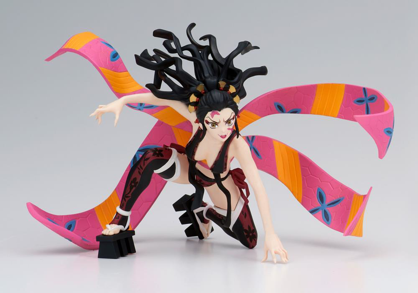 Demon Slayer Kimetsu no Yaiba - Vibration Stars - Daki (Ver.A) Statue 8cm