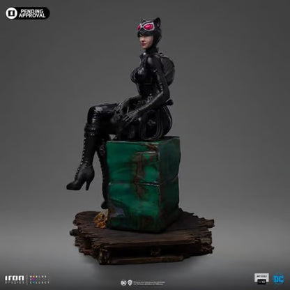 IRON STUDIOS - ARTS SCALE 1/10 - DC COMICS - GOTHAM CITY SIRENS - CATWOMAN STATUE 20CM