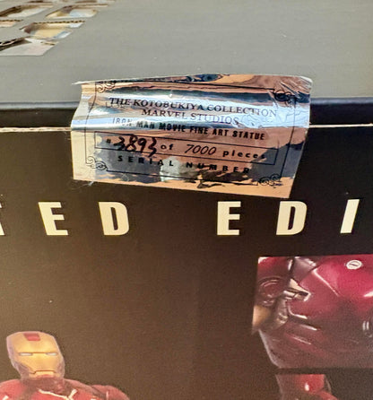 Iron Man 3 Iron Man Mark III Fine Art Statue 3893/7000