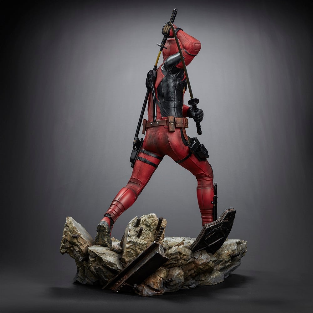 Iron Studios - Legacy Replica 1/4 - Marvel - Deadpoo & Wolverine - Deadpool Statue 58cm