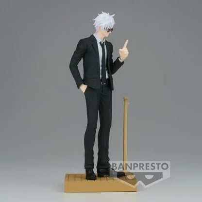 JUJUTSU KAISEN - DIORAMA FIGURE - SATORU GOJO (SUIT VER.) STATUE 15CM