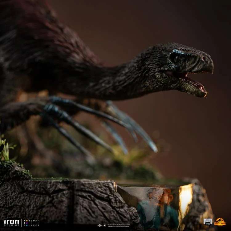 JURASSIC WORLD DOMINION - Therizinosaurus - Statue Art Scale 1/20 29cm
