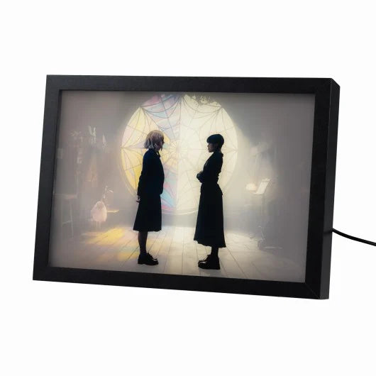 MERCREDI & ENID - Ophelia Hall - Cadre Lumineux LED 28x20x5cm