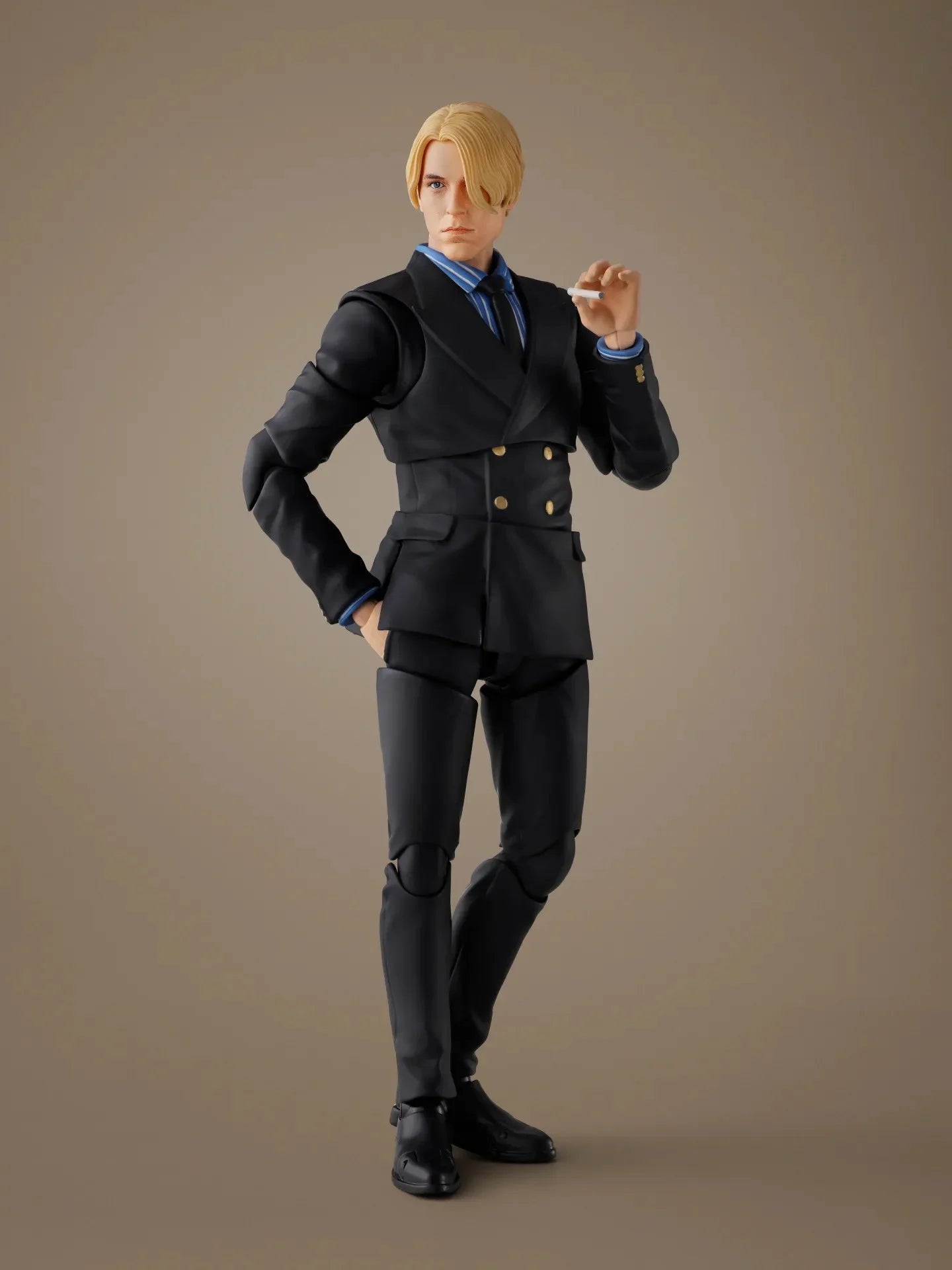 ONE PIECE NETFLIX - Sanji - Figurine S.H. Figuarts 15cm PRECO > 15/03