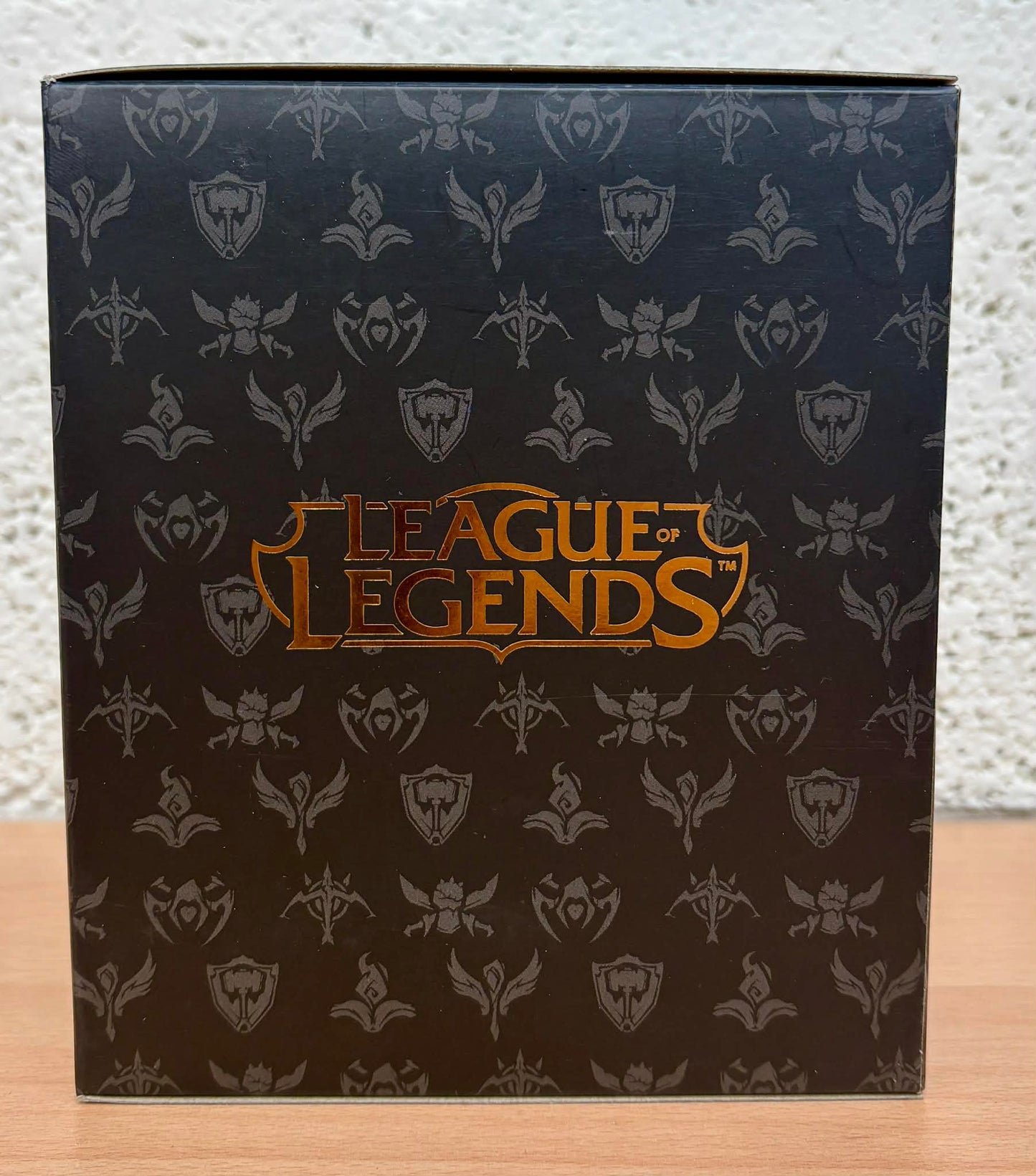 Riot Games League of Legends Figurine Ekko