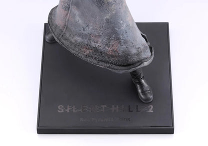 SILENT HILL 2 - Red Pyramid Thing - Statuette Oshi Works 26cm PRECO > 09/02/26