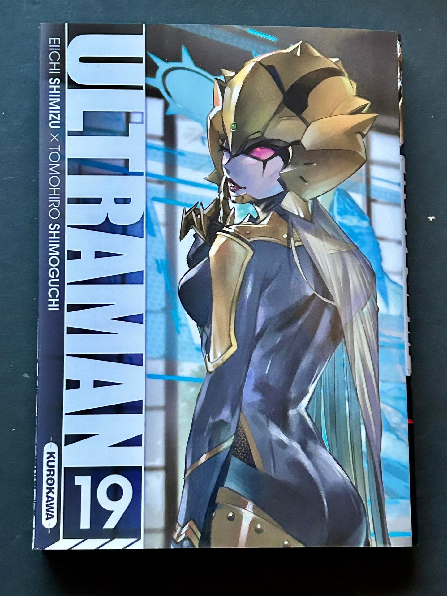 ULTRAMAN - TOME 19