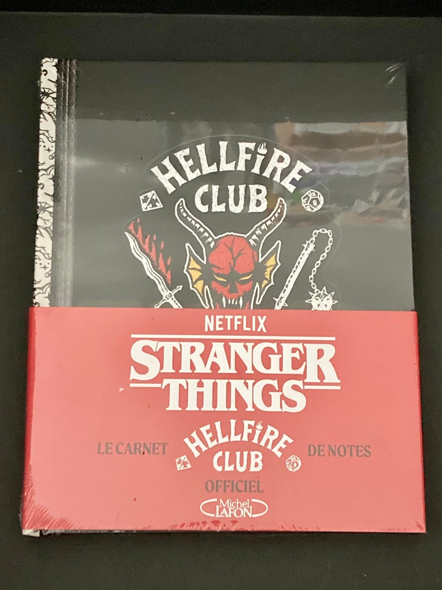 STRANGER THINGS - CARNET HELLFIRE CLUB