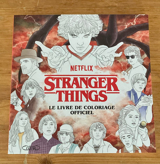 STRANGER THINGS - LIVRE DE COLORIAGE OFFICIEL